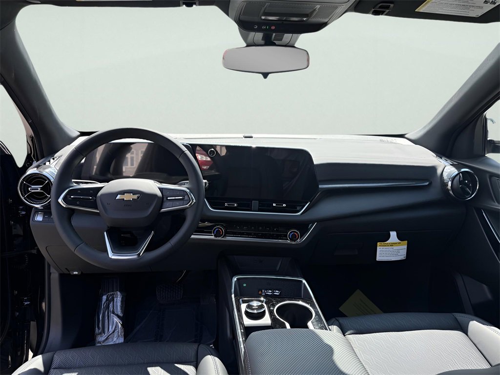 New 2026 Chevrolet Equinox LT w/ Convenience Package II image 12