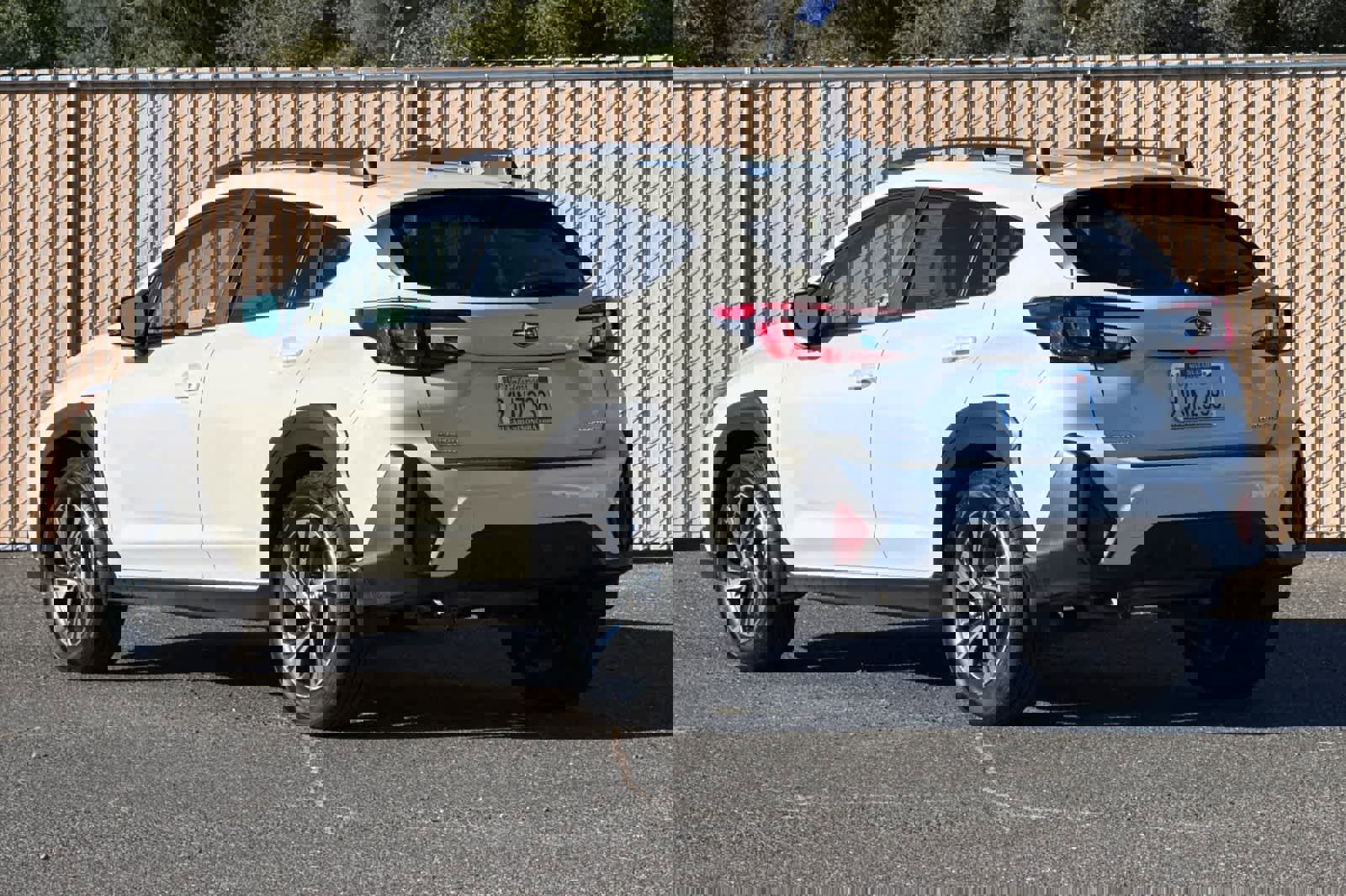 Used 2024 Subaru Crosstrek 2.0i Premium image 5