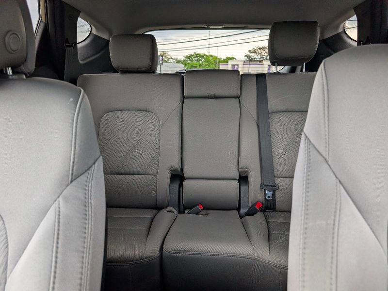 Used 2016 Hyundai Santa Fe Sport w/ Option Group 02 AWD/4WD image 21
