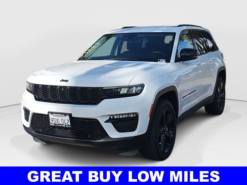 Used 2023 Jeep Grand Cherokee Limited w/ Luxury Tech Group II image 7