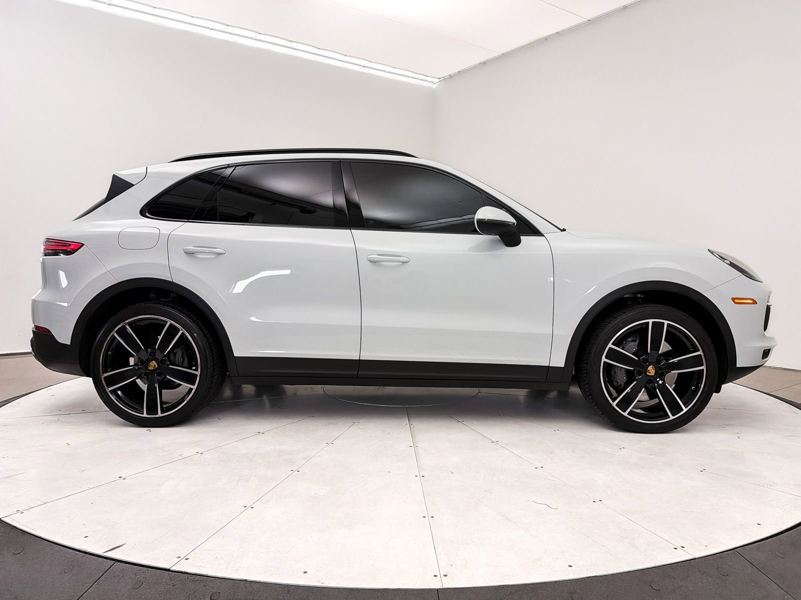 Used 2019 Porsche Cayenne S AWD/4WD image 34