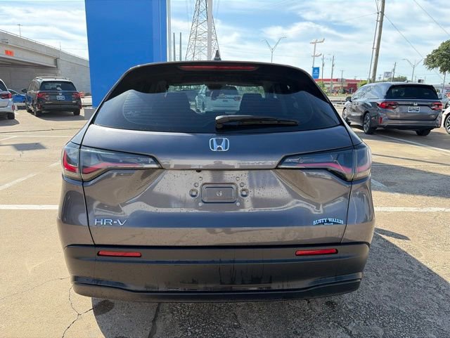 Used 2025 Honda HR-V LX image 6