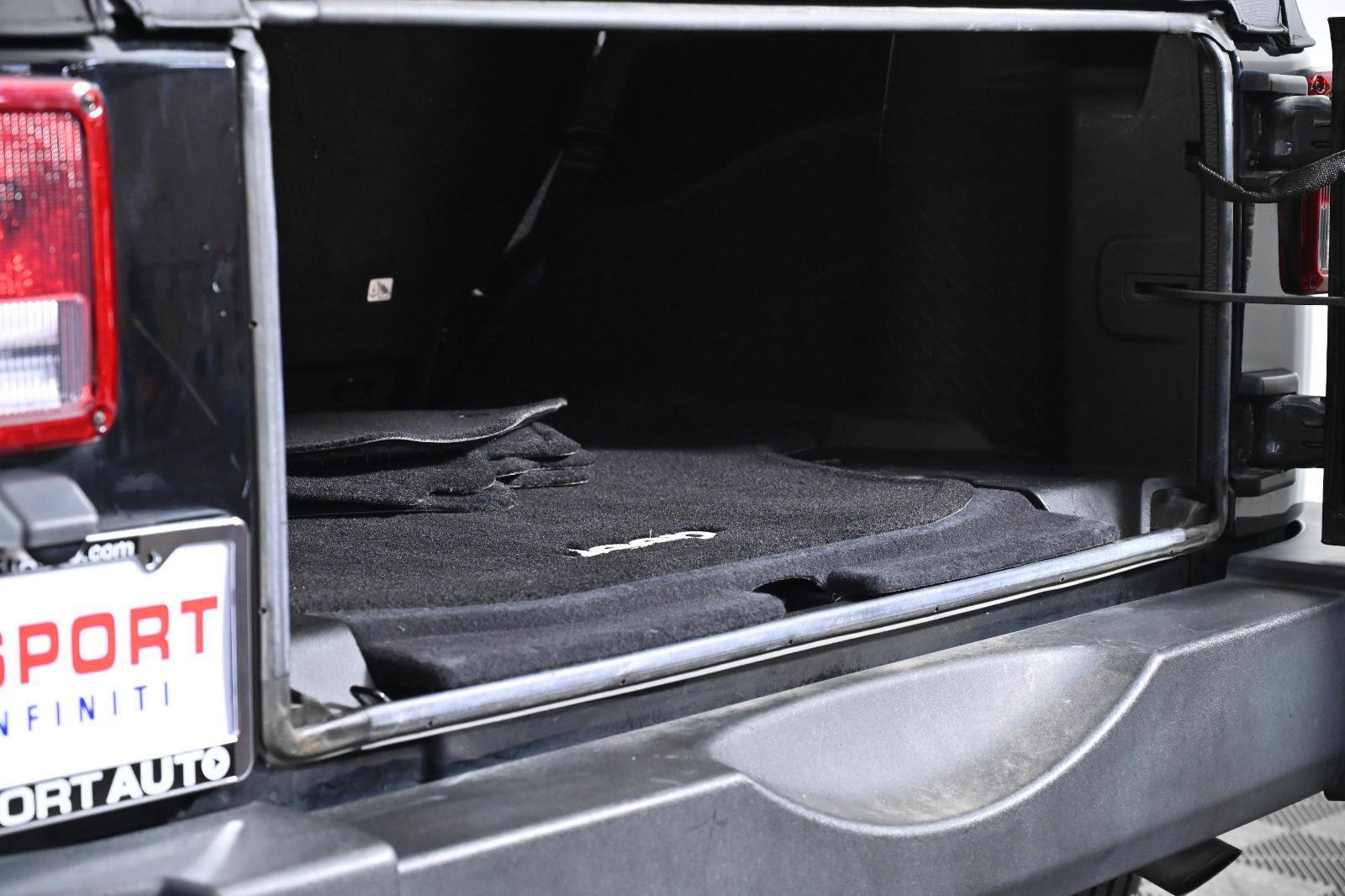 Used 2016 Jeep Wrangler Unlimited Sport w/ Quick Order Package 24S image 28