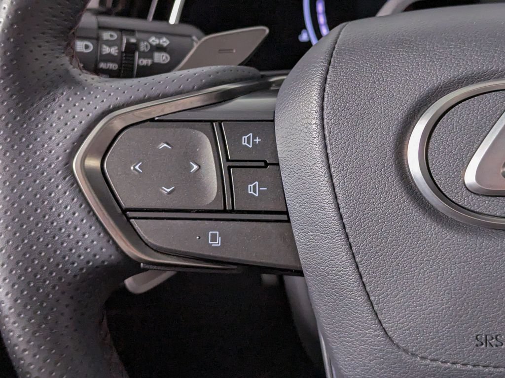 Used 2023 Lexus RX 500h F Sport w/ Accessory Package (2T) AWD/4WD image 36