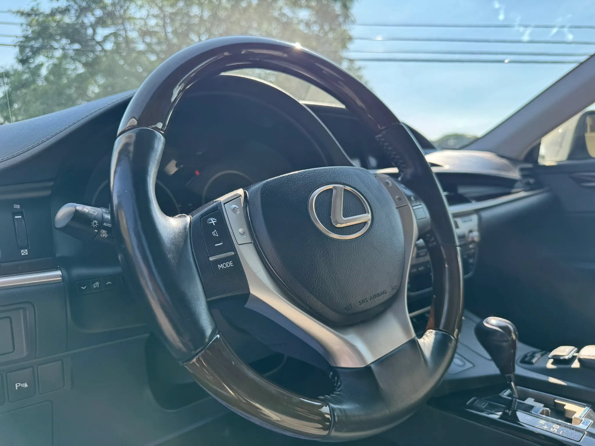 Used 2013 Lexus ES 350 w/ Luxury Pkg FWD image 20