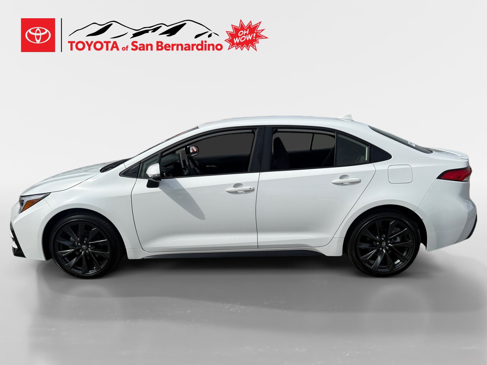 New 2027 Toyota Corolla SE w/ SE Package FWD image 2