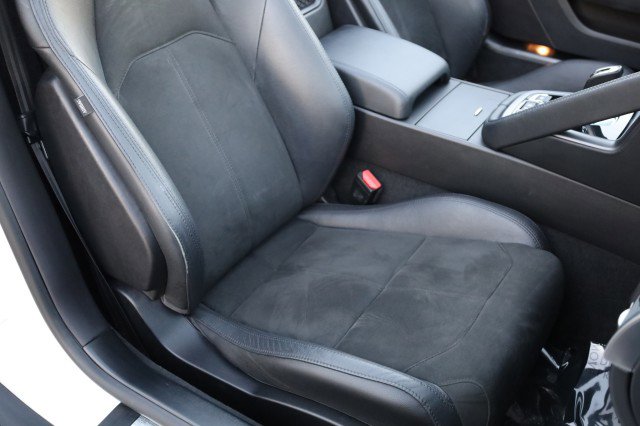 Used 2020 Jaguar F-TYPE Convertible image 43
