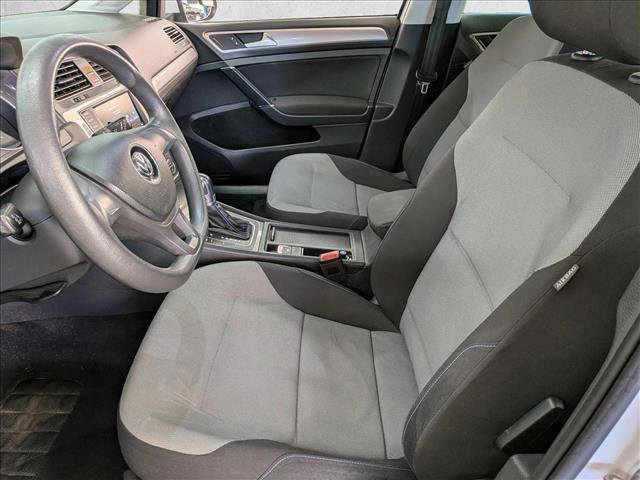 Used 2016 Volkswagen e-Golf SE FWD image 14