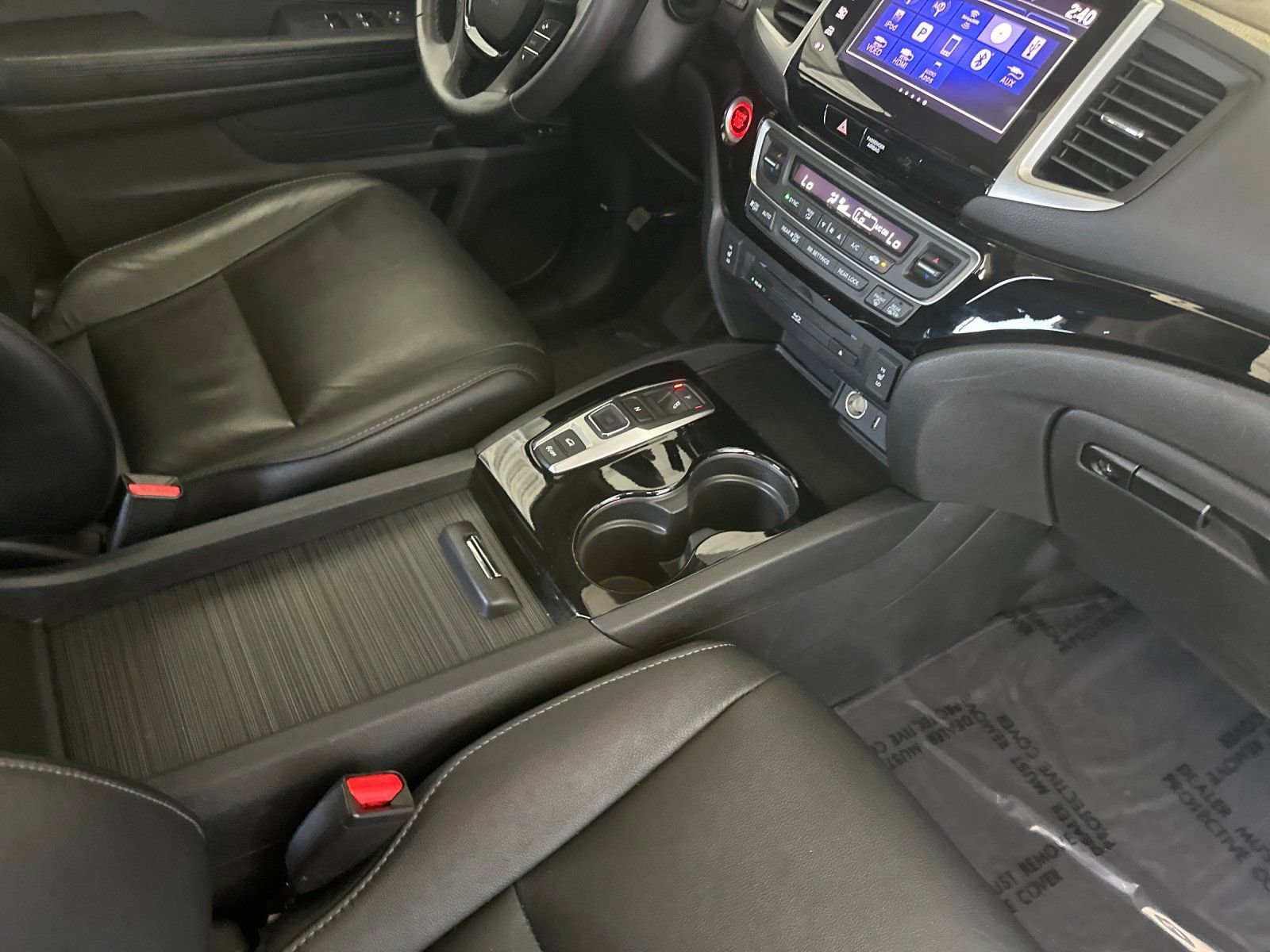 Used 2017 Honda Pilot Touring image 18