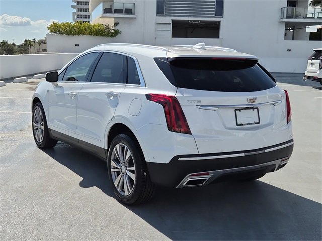 Certified 2024 Cadillac XT5 Premium Luxury w/ Technology Package image 3