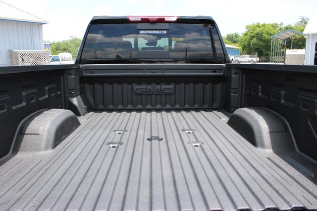 Used 2026 GMC Sierra 2500 AT4 w/ AT4 Premium Plus Package AWD/4WD image 10