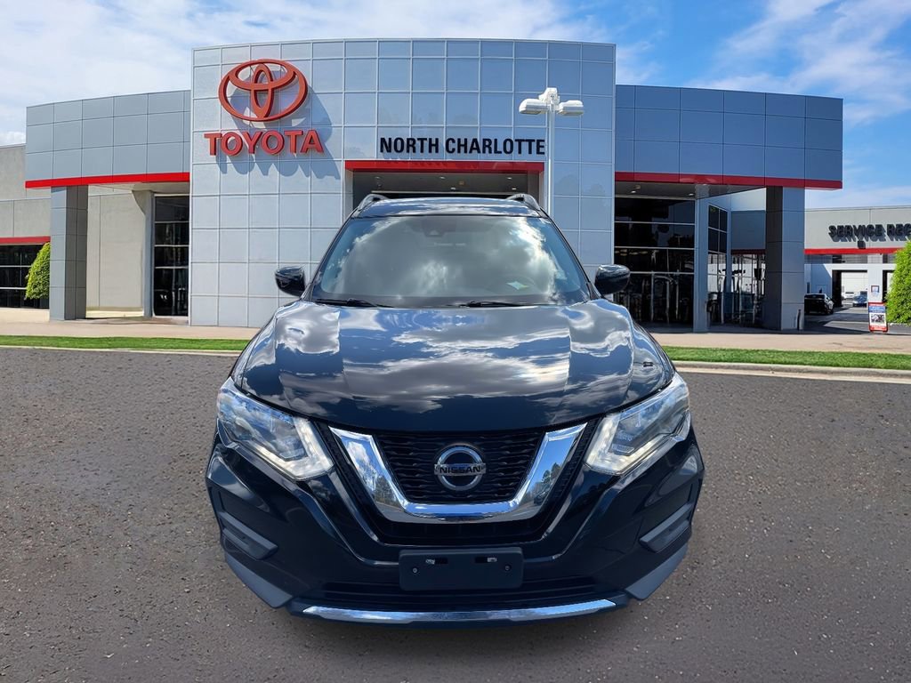 Used 2019 Nissan Rogue S w/ Special Edition Package image 3