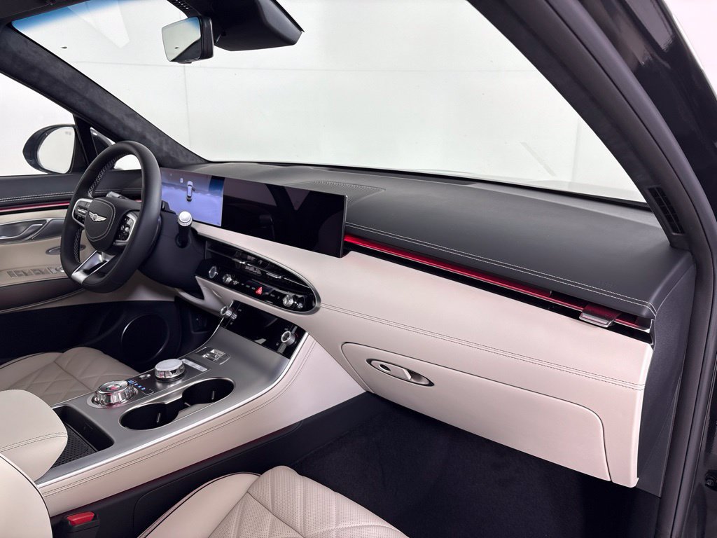 New 2027 Genesis GV70 2.5T Sport Prestige AWD/4WD image 13