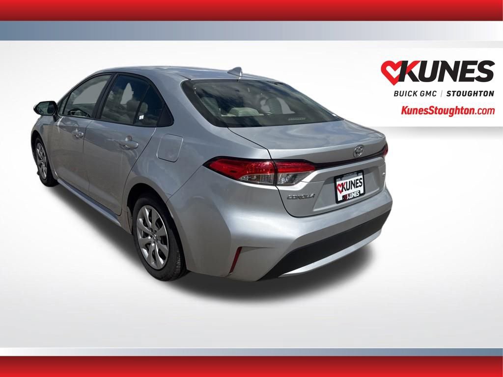 Used 2022 Toyota Corolla LE FWD image 6