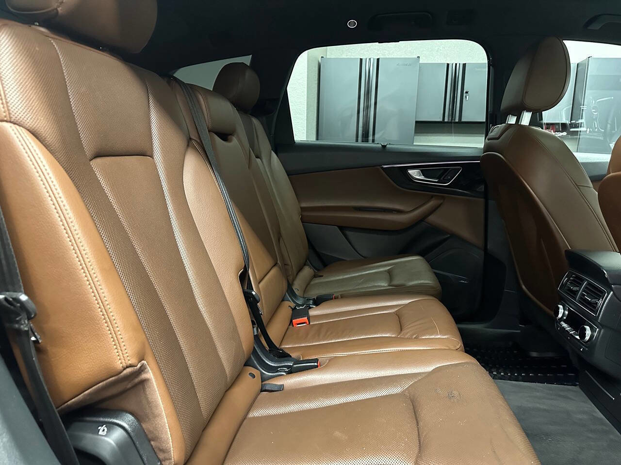 Used 2017 Audi Q7 3.0T Prestige AWD/4WD image 33