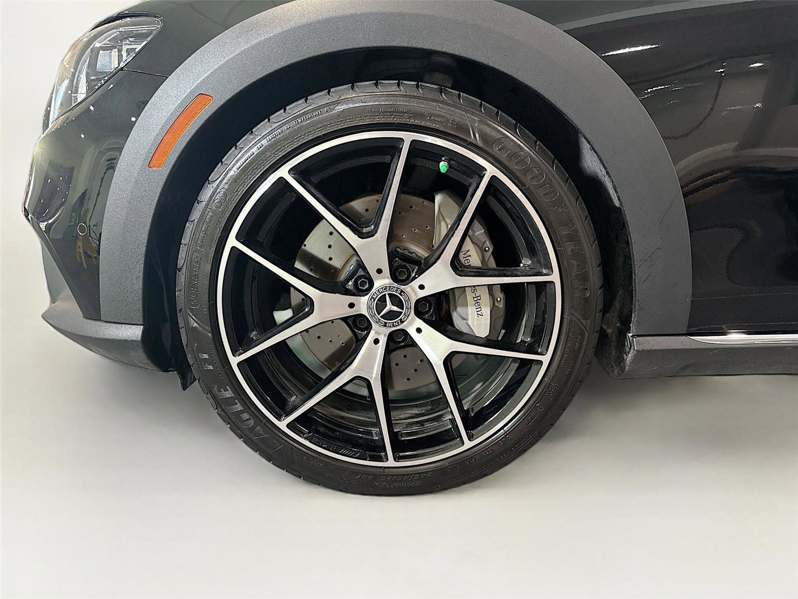 Used 2021 Mercedes-Benz E 450 4MATIC All-Terrain Wagon image 31