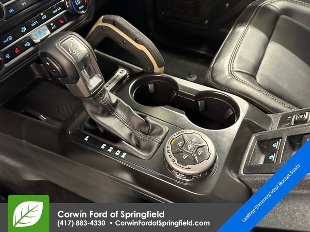 New 2025 Ford Bronco Badlands image 40