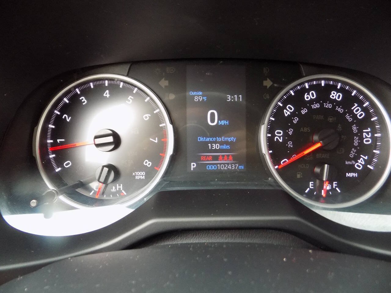 Used 2020 Toyota RAV4 LE w/ Carpet Mat Package AWD/4WD image 18