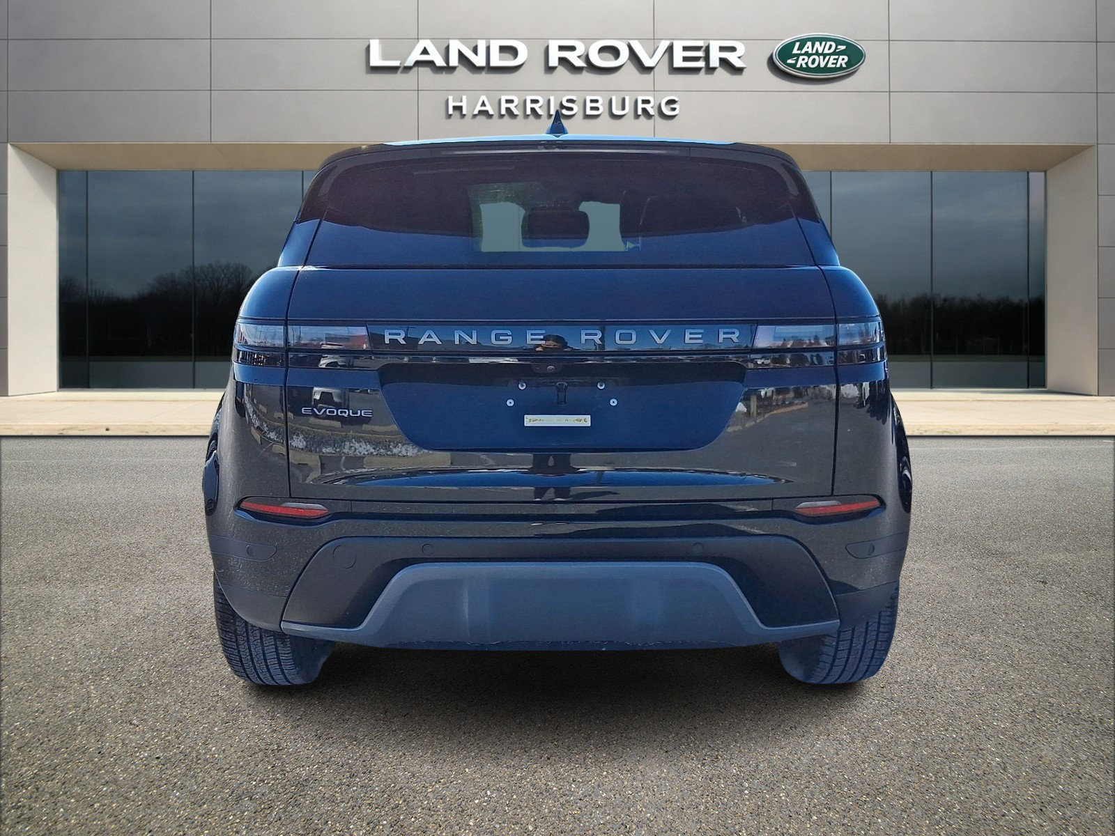 Used 2026 Land Rover Range Rover Evoque S image 3