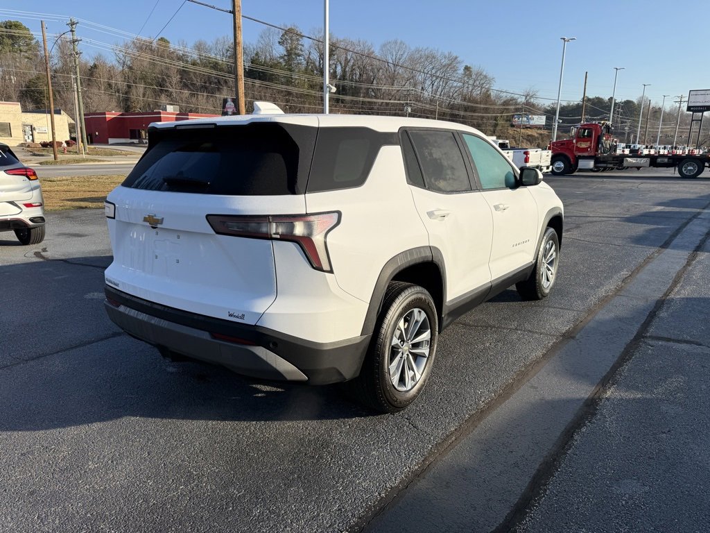Used 2026 Chevrolet Equinox LT image 7