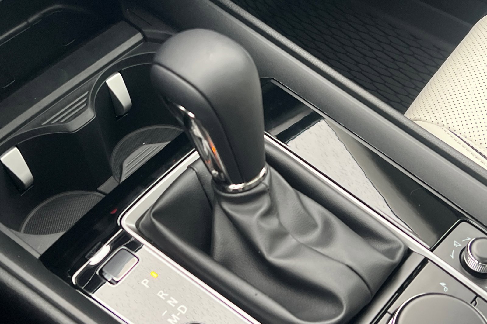 New 2026 MAZDA CX-50 AWD 2.5 S w/ Accent Package image 18