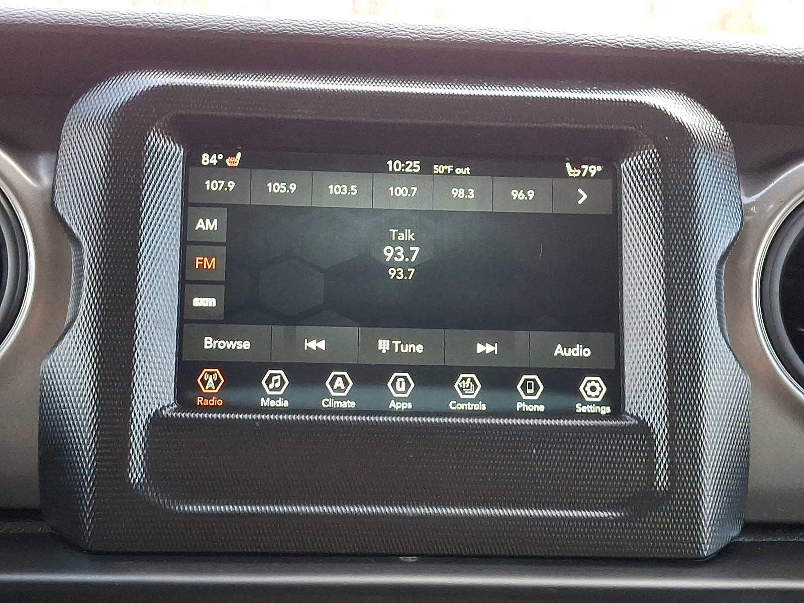 Used 2022 Jeep Wrangler Unlimited Sport image 16