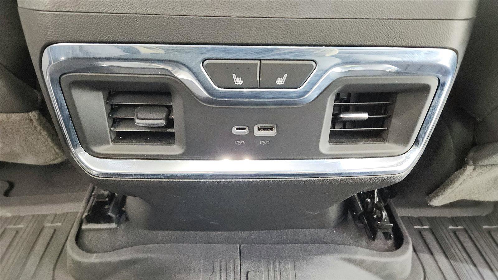 Used 2022 GMC Sierra 1500 SLT w/ SLT Convenience Package AWD/4WD image 19