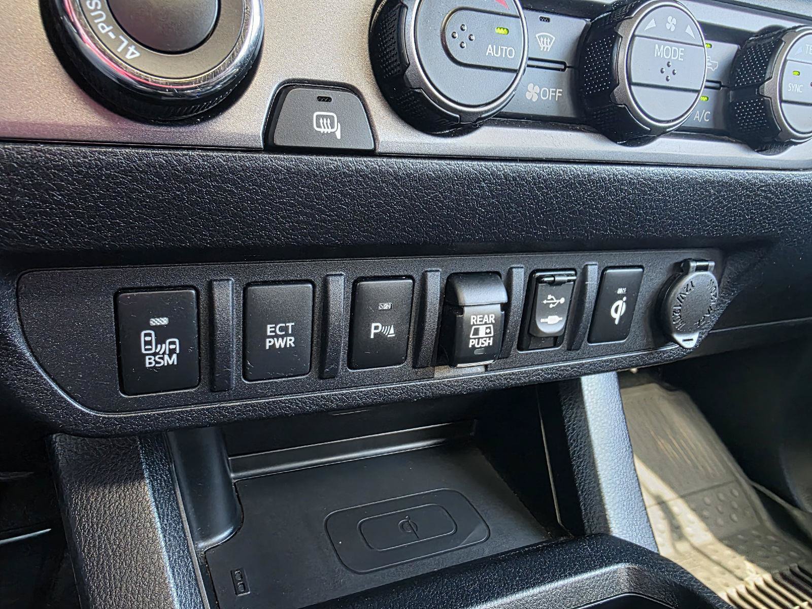 Used 2019 Toyota Tacoma TRD Pro AWD/4WD image 22