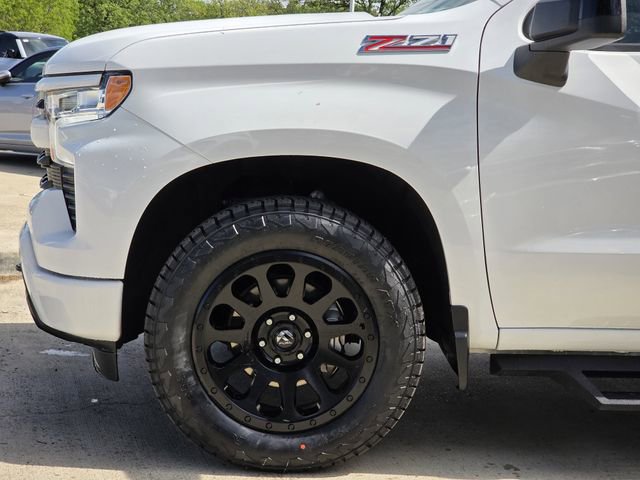 Used 2023 Chevrolet Silverado 1500 RST w/ Z71 Off-Road Package image 6