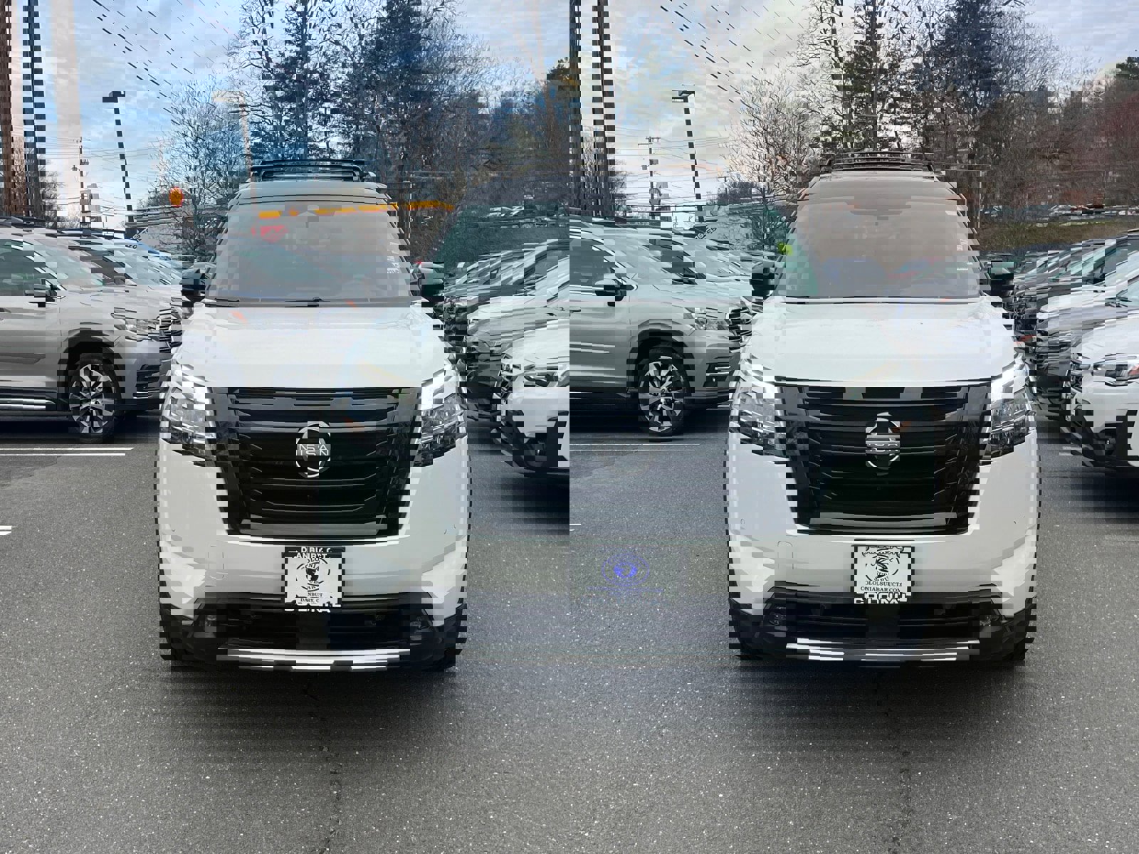 Used 2023 Nissan Pathfinder SL w/ SL Premium Package image 7