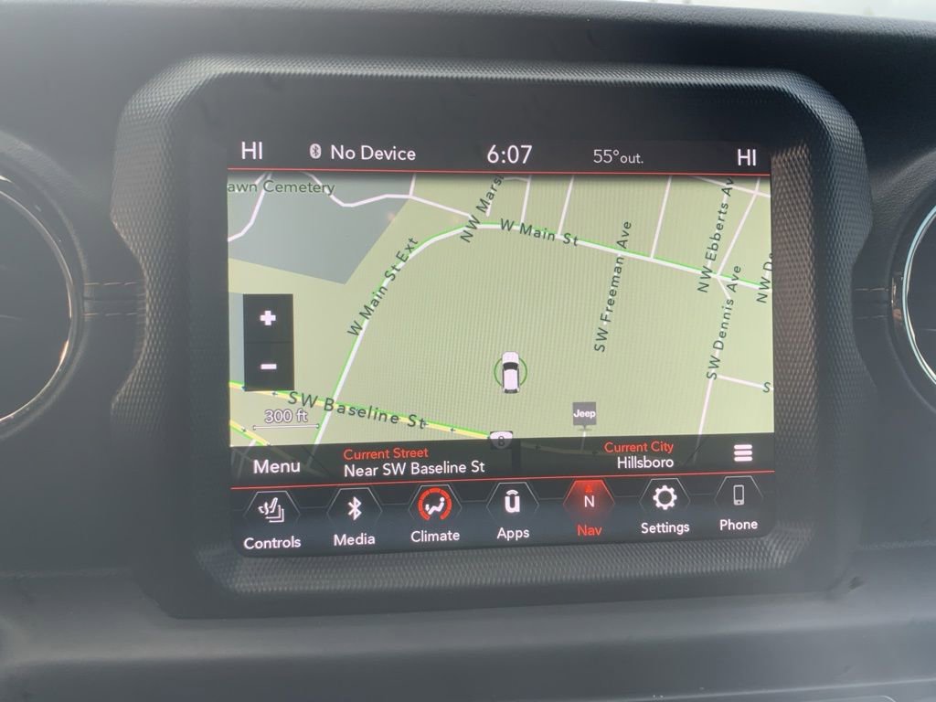 Used 2021 Jeep Gladiator Overland AWD/4WD image 18