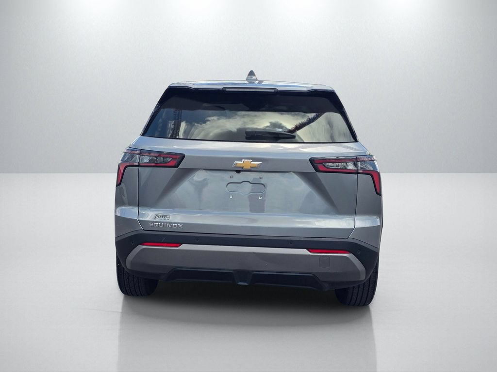 Used 2026 Chevrolet Equinox LT FWD image 6