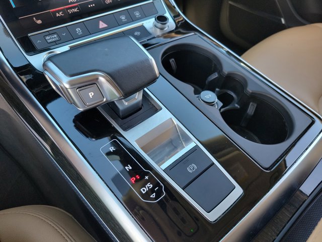 Used 2024 Audi Q7 3.0T Premium Plus image 15