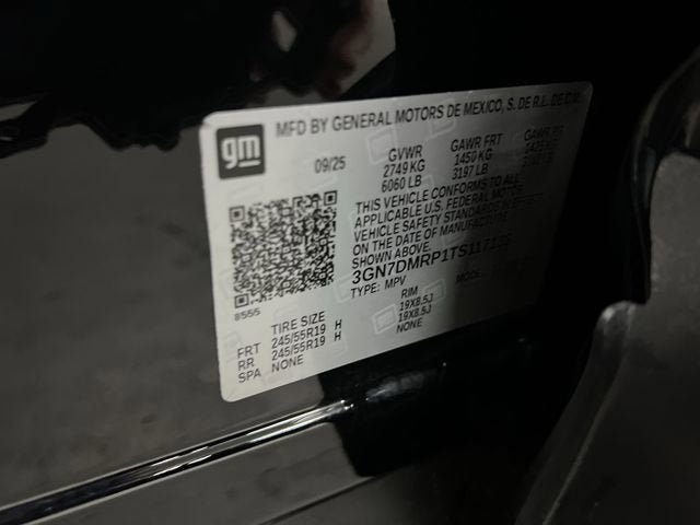 Certified 2026 Chevrolet Equinox EV LT FWD image 33
