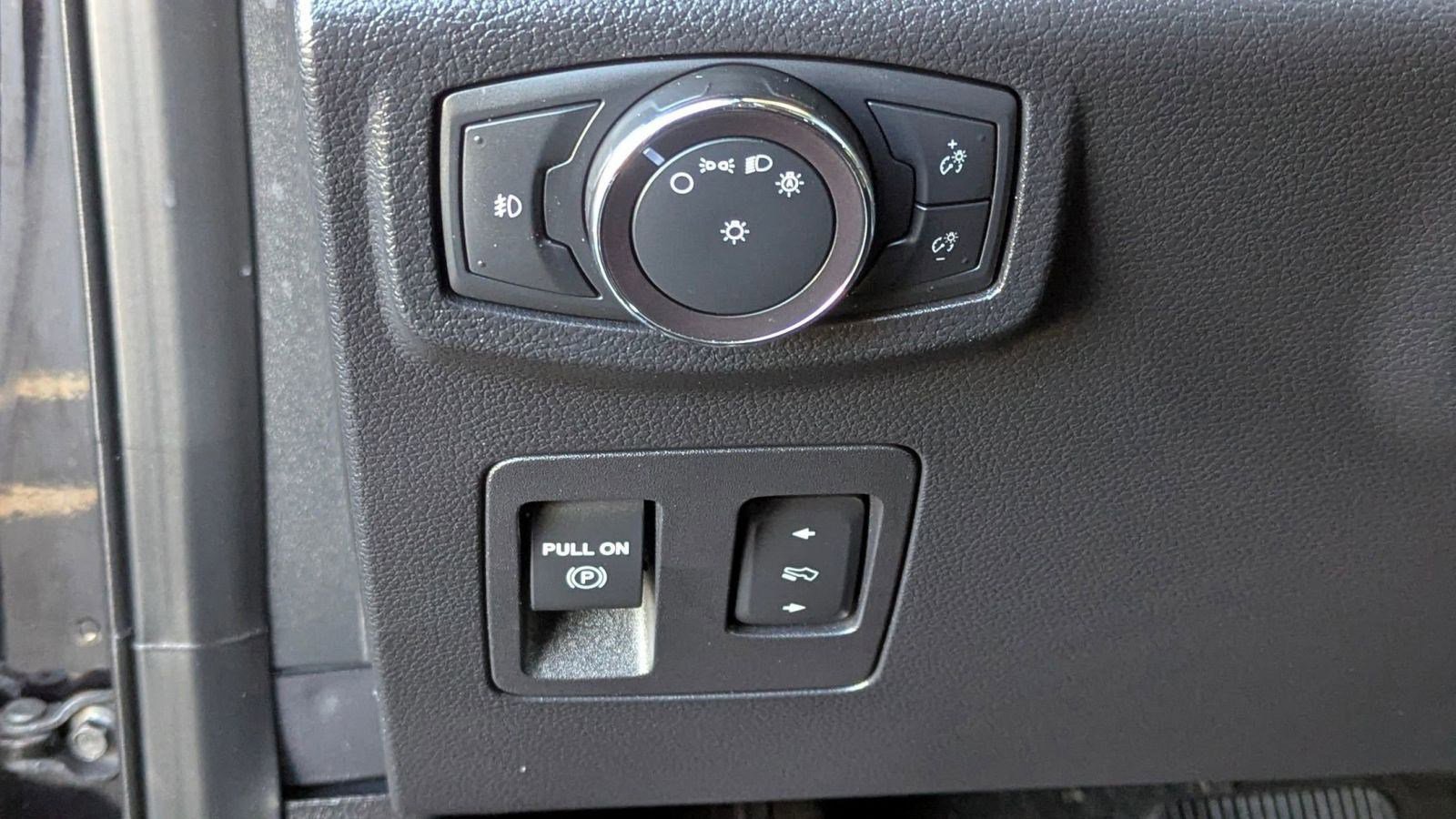 Used 2019 Ford Expedition Limited w/ Equipment Group 301A image 18