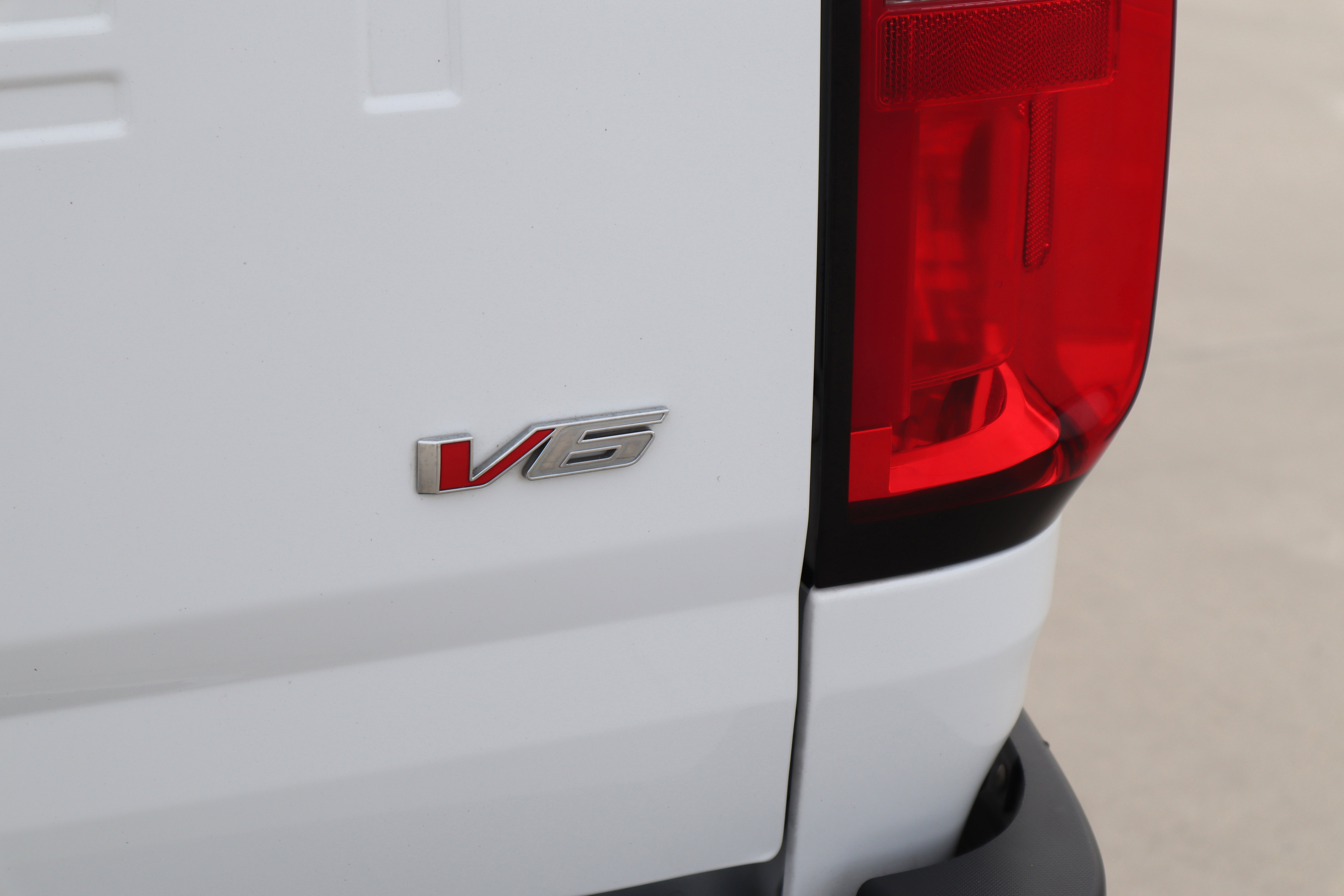 Used 2022 Chevrolet Colorado Z71 image 9