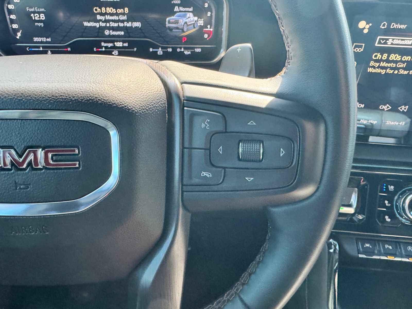 Used 2023 GMC Sierra 1500 AT4 w/ Technology Package AWD/4WD image 19