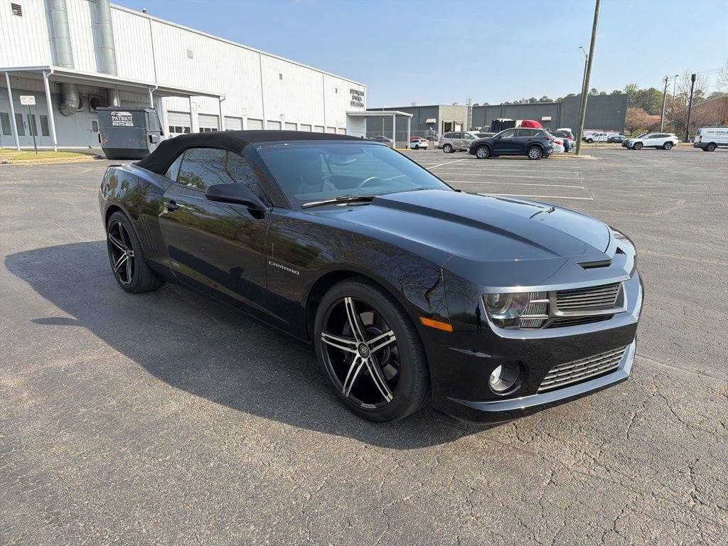 Used 2011 Chevrolet Camaro SS w/ RS Package image 5