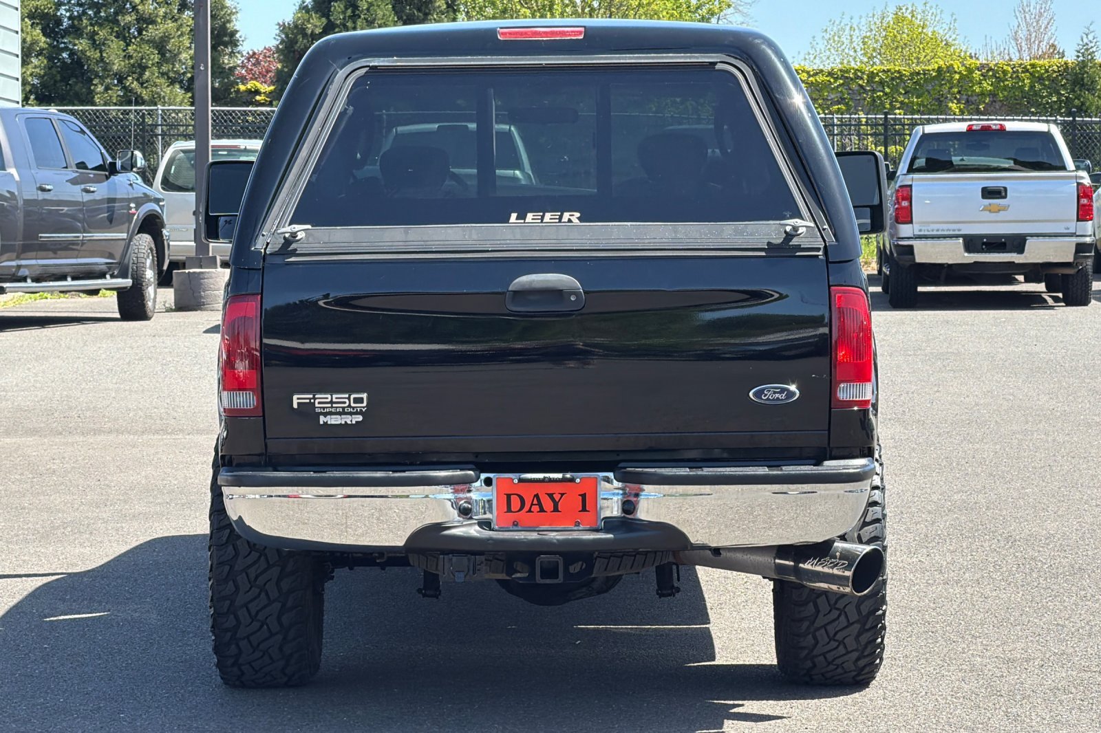 Used 2004 Ford F250 Lariat AWD/4WD image 6