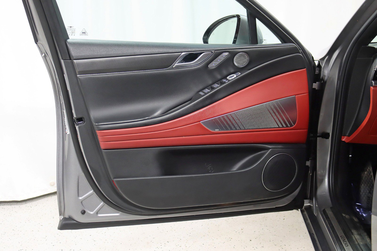 Used 2024 Genesis G80 2.5T w/ Sport Prestige Package image 31