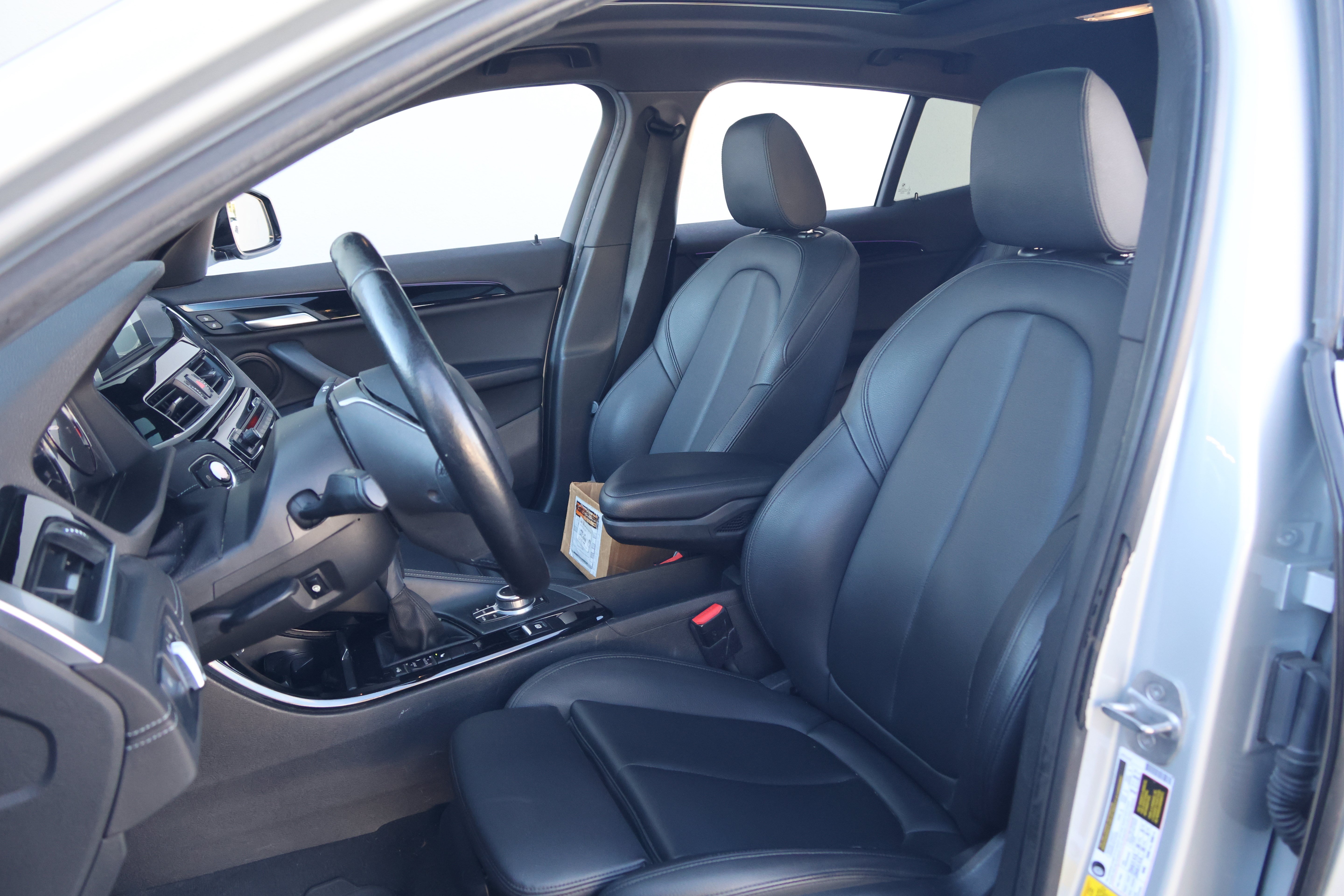 Used 2018 BMW X2 sDrive28i w/ Convenience Package FWD image 32