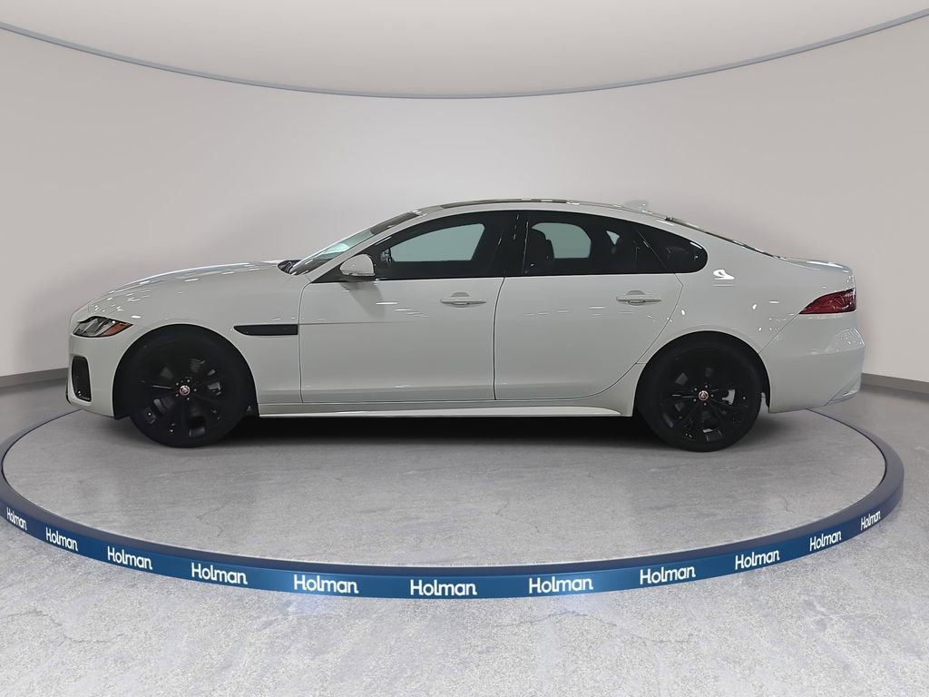 Used 2023 Jaguar XF R-Dynamic SE image 9