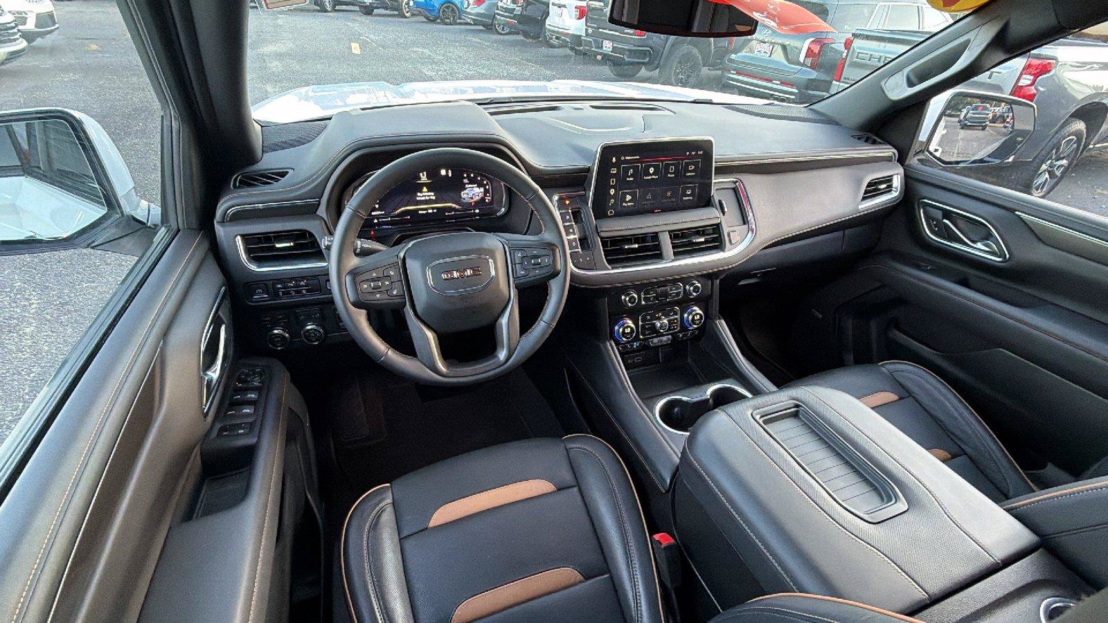 Used 2023 GMC Yukon AT4 w/ AT4 Premium Plus Package AWD/4WD image 27