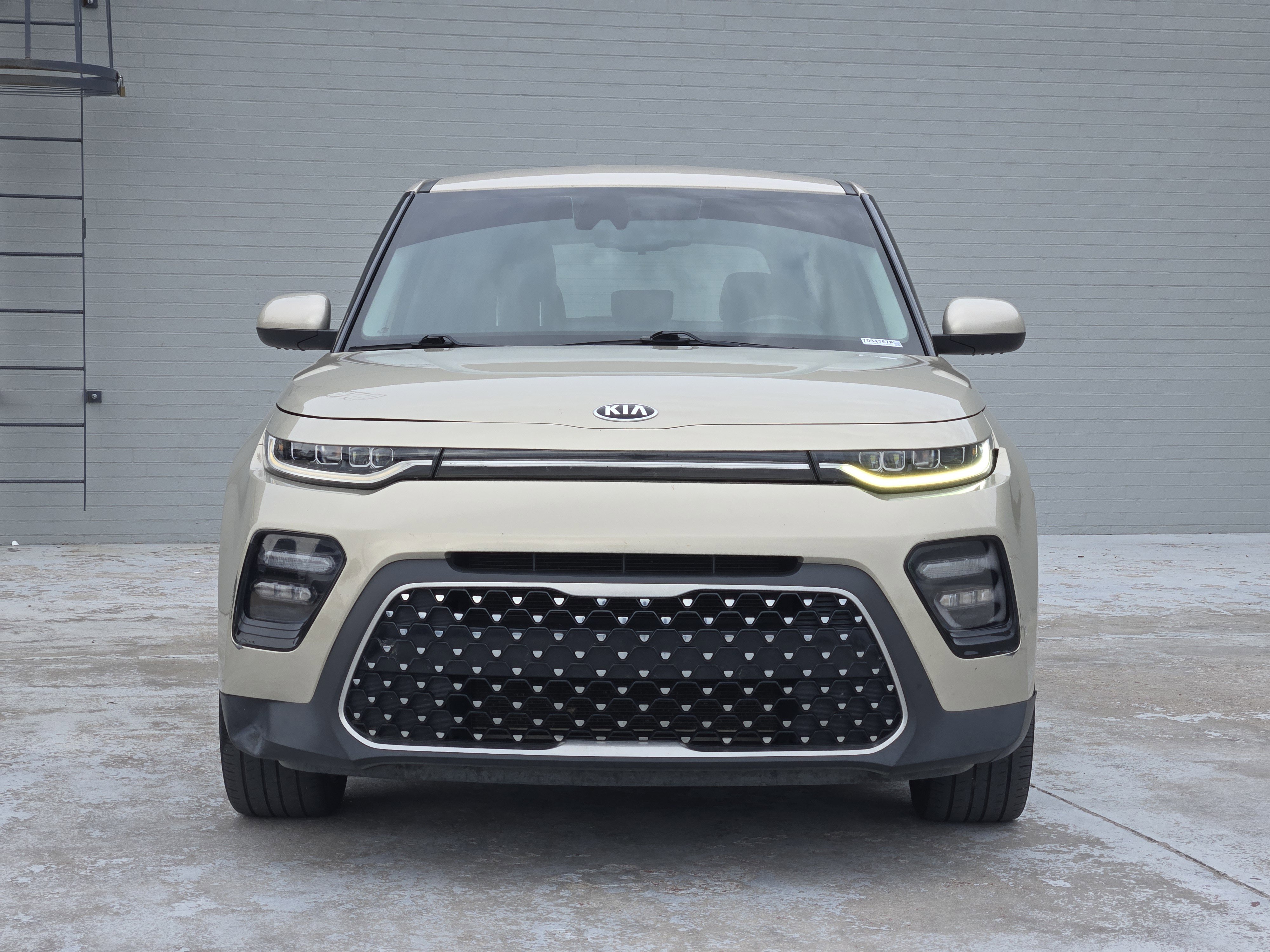 Used 2020 Kia Soul EX FWD image 3