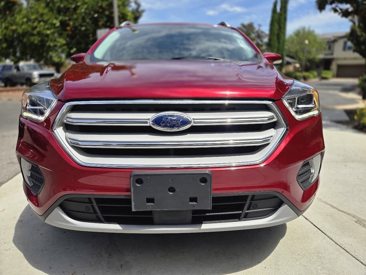 Used 2017 Ford Escape Titanium w/ Equipment Group 301A AWD/4WD image 3