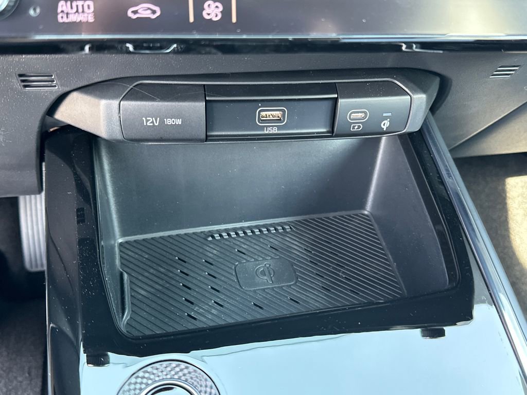 New 2026 Kia Niro Wind image 29