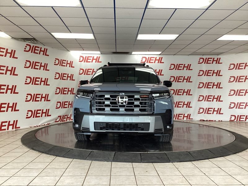 New 2026 Honda Pilot TrailSport image 2