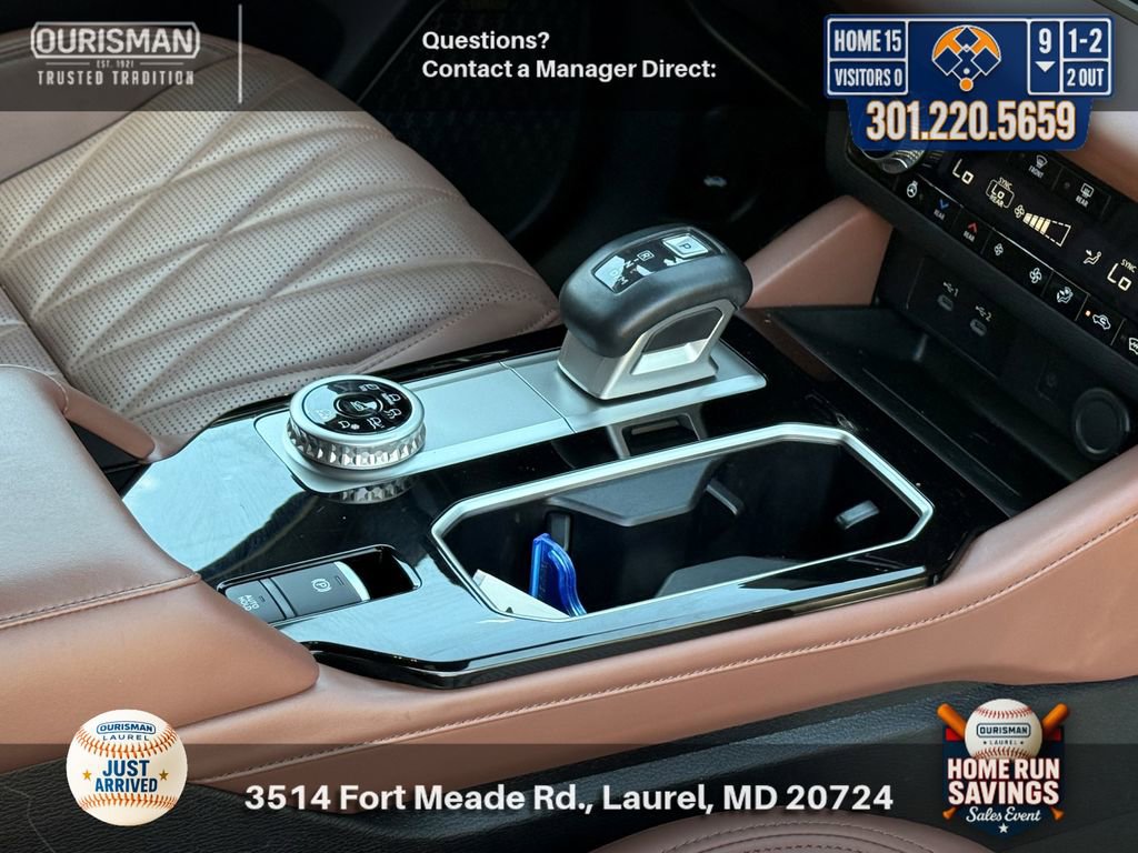 Used 2025 Mitsubishi Outlander SEL AWD/4WD image 9