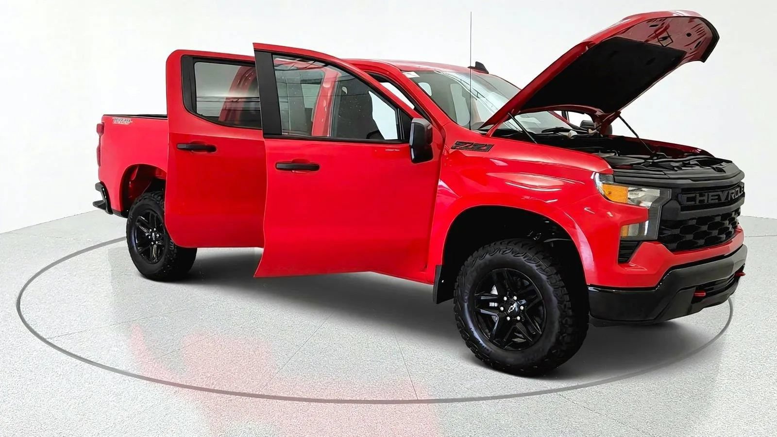 New 2026 Chevrolet Silverado 1500 Custom Trail Boss w/ LPO, Dark Essentials Package AWD/4WD image 11