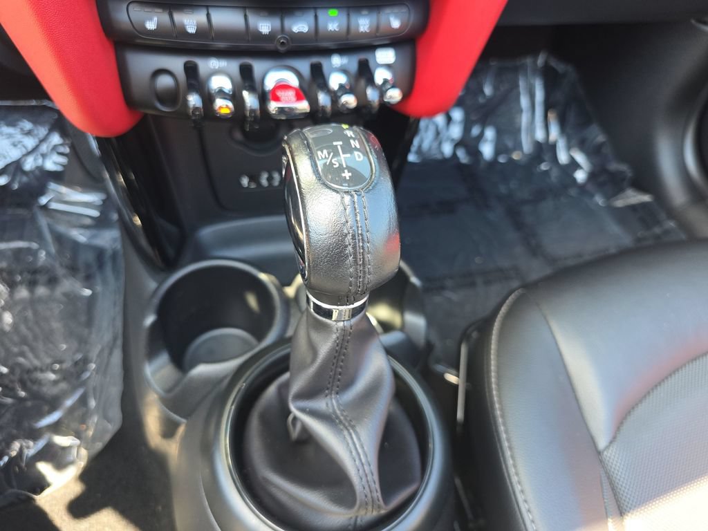 Used 2018 MINI Cooper Convertible FWD image 41